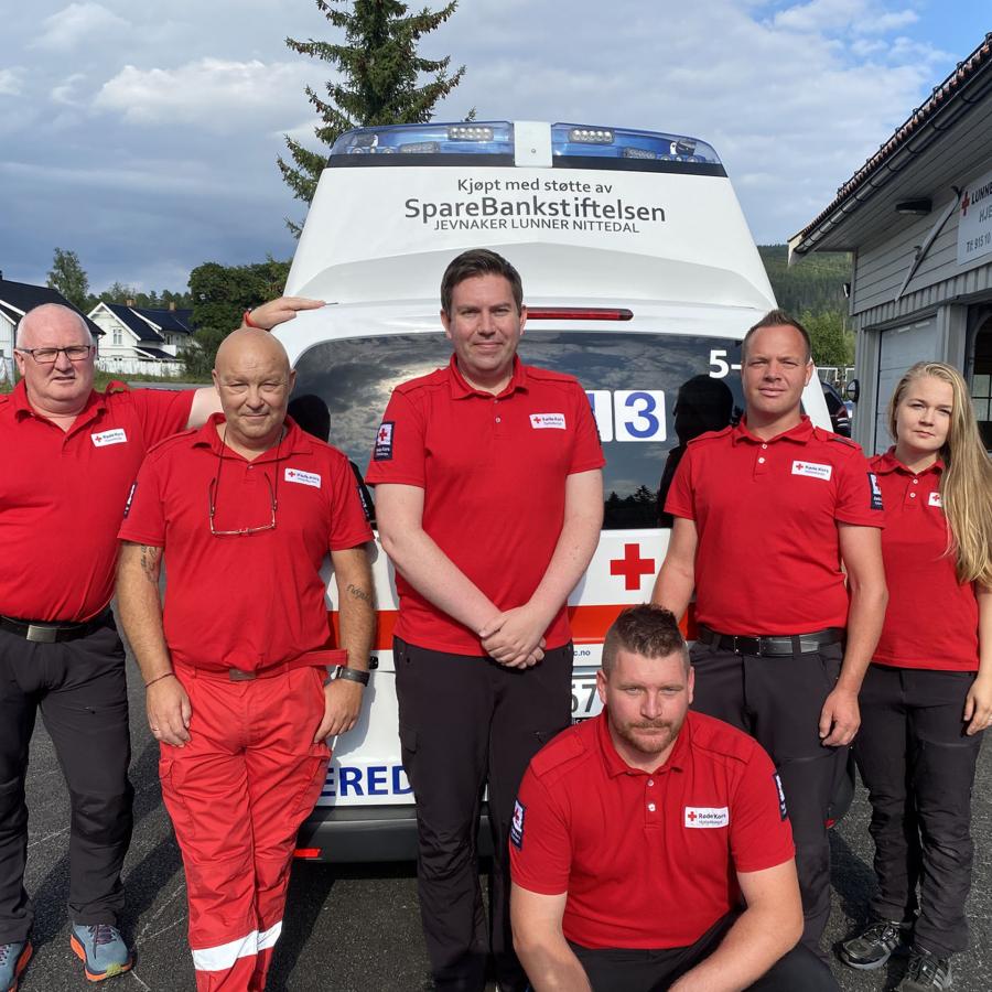 Ny ambulanse til Lunner Røde Kors